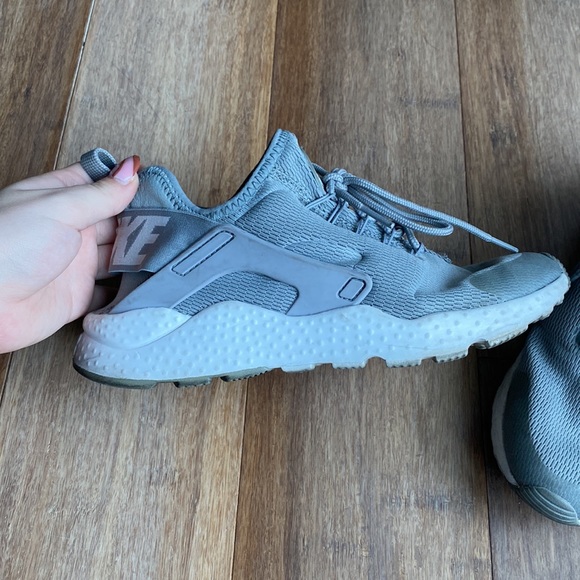 nike air huarache grey - Picture 3 of 6